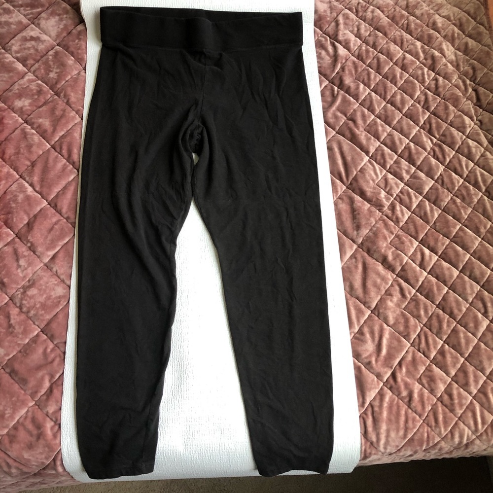 Hue Black sweats